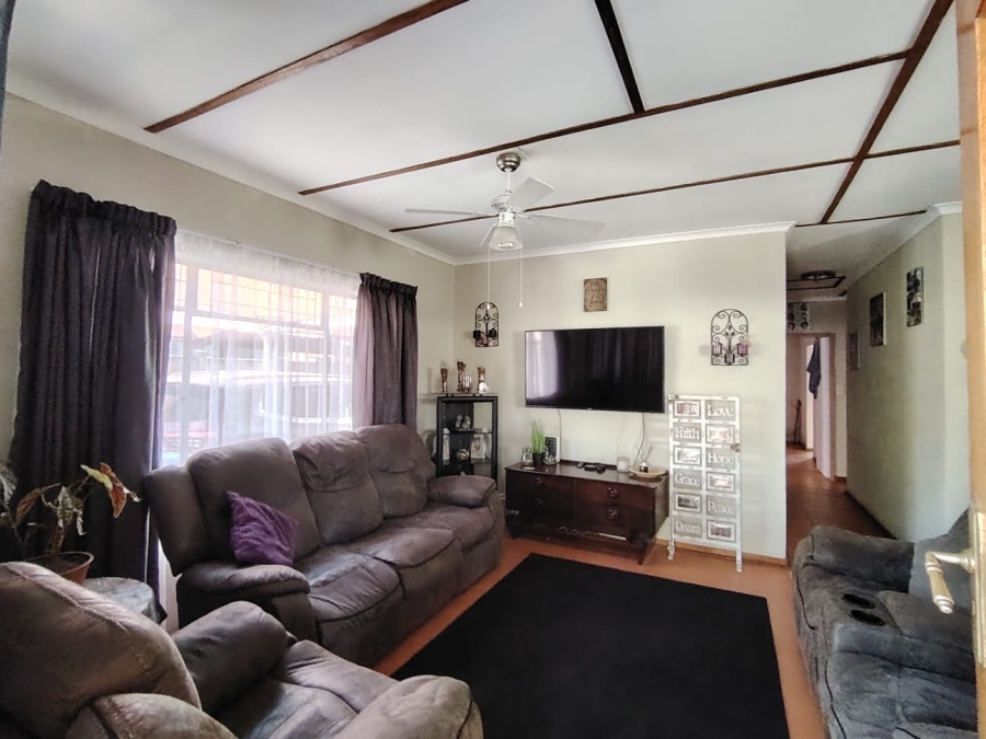 3 Bedroom Property for Sale in Bodorp North West